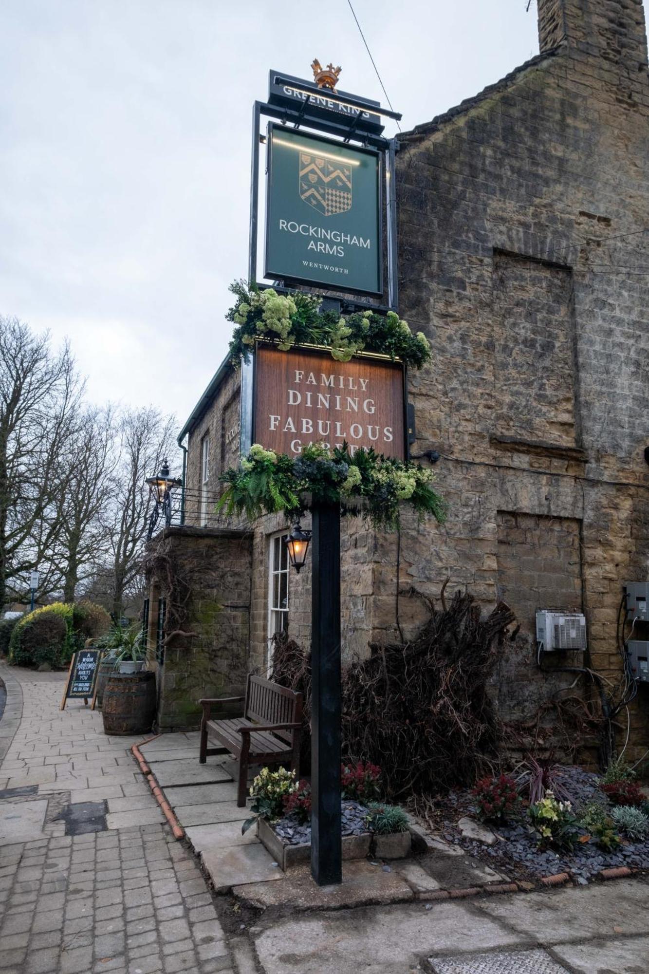 Rockingham Arms By Greene King Inns Wentworth  Exterior photo