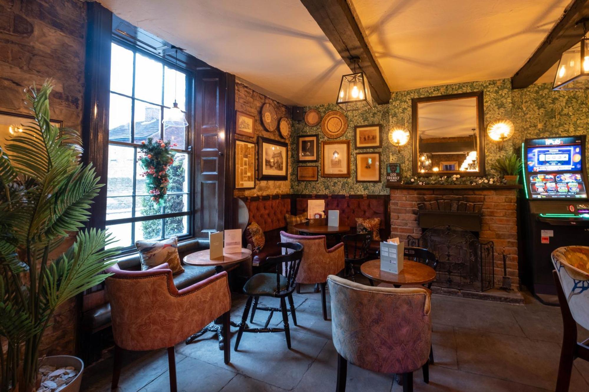 Rockingham Arms By Greene King Inns Wentworth  Exterior photo