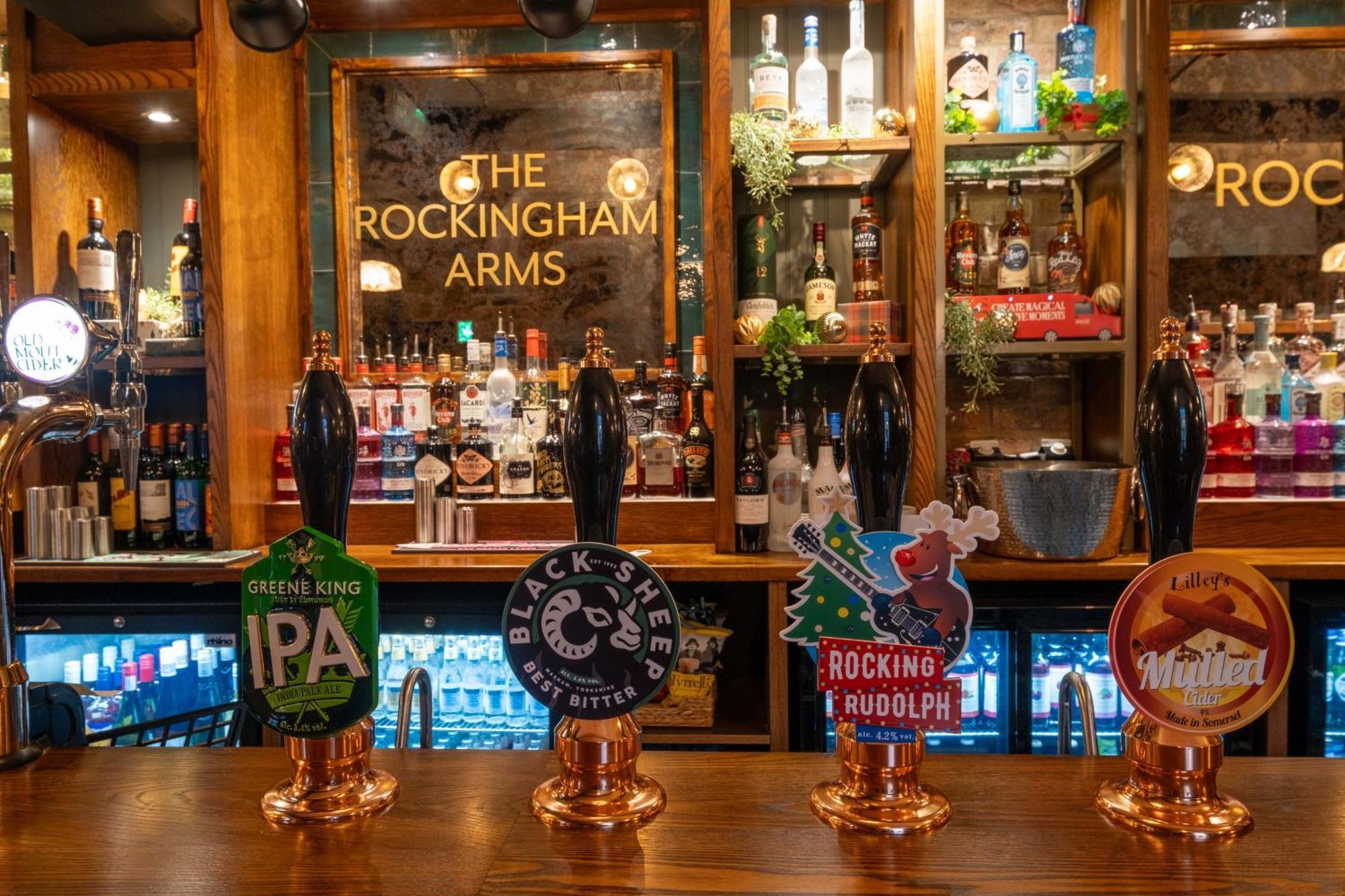 Rockingham Arms By Greene King Inns Wentworth  Exterior photo